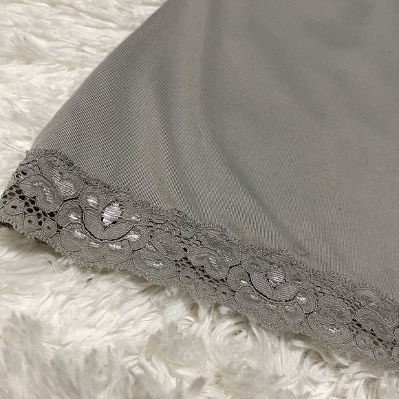 ✨Grey Chemise✨ soft and stretchy lace camisole - Picture 3 of 4